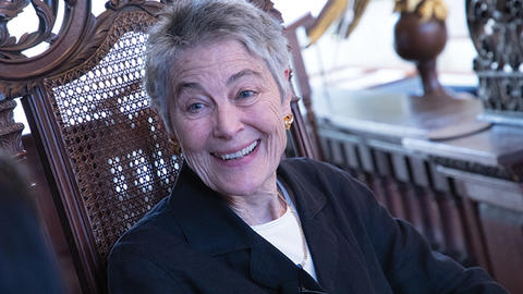 Image of Jennifer Leaning