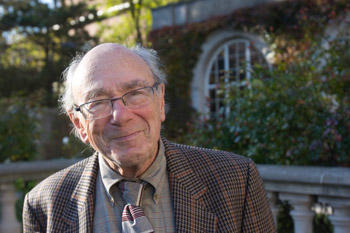 Photo of Stanley Hoffmann