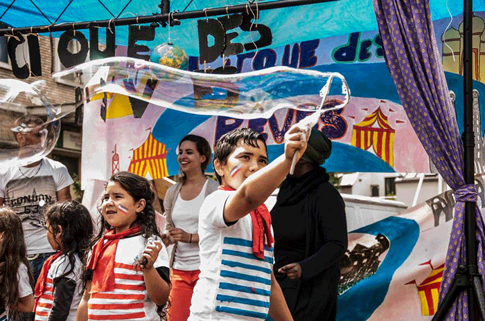 Image of Roma children performing in a circus