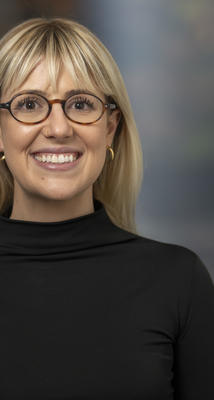 Headshot of Gabriela Armani.
