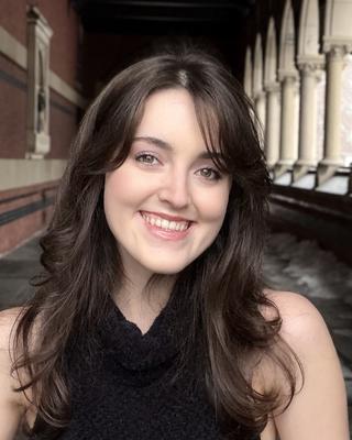 Headshot of Isabel Prioleau.