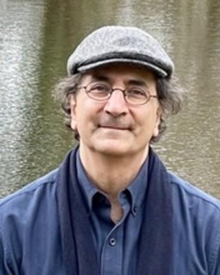Peter Der Manuelian.
