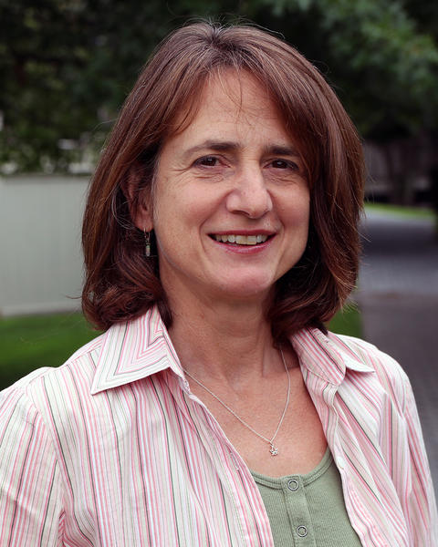 Michelle Nicholasen.