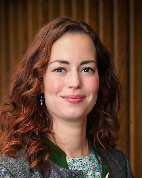 Headshot of Carina Dreyer.