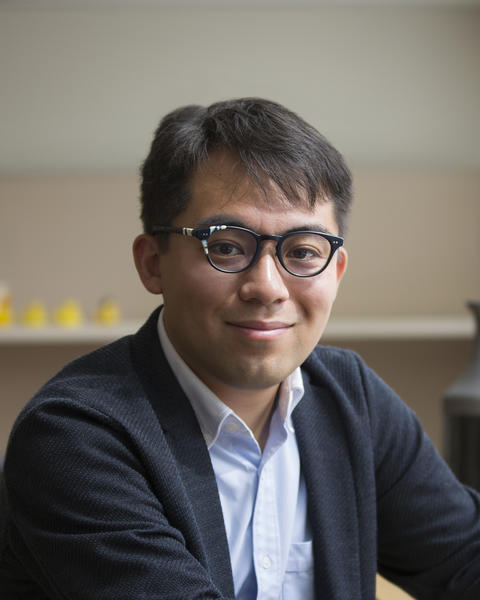 Close up of Yoshiatsu Murata.