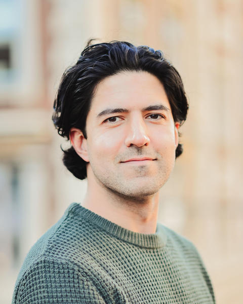 Headshot of Bardia Rahmani.