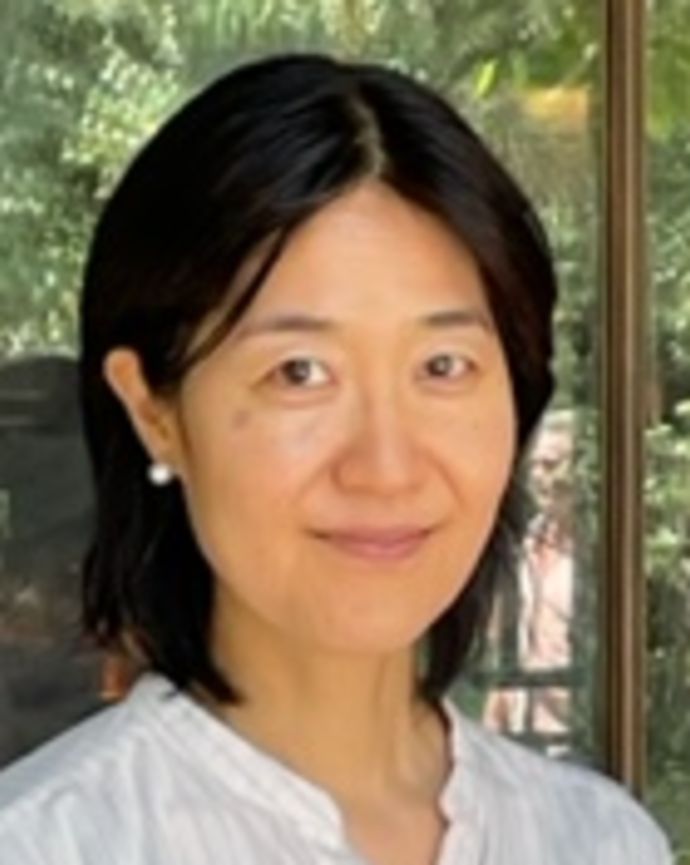 Headshot of Mayumi Itayama.