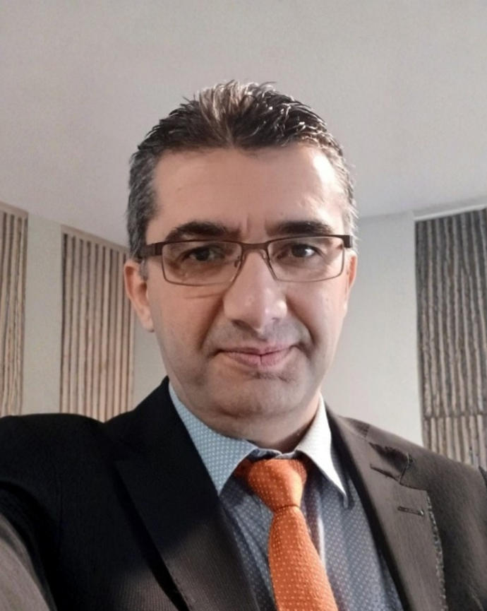 Headshot of Fethi Keles.